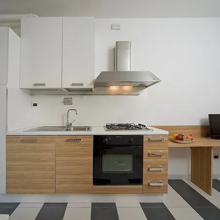 アパート Apartment In Roseto Degli Abruzzi 20757 ロゼート・デッリ・アブルッツィ