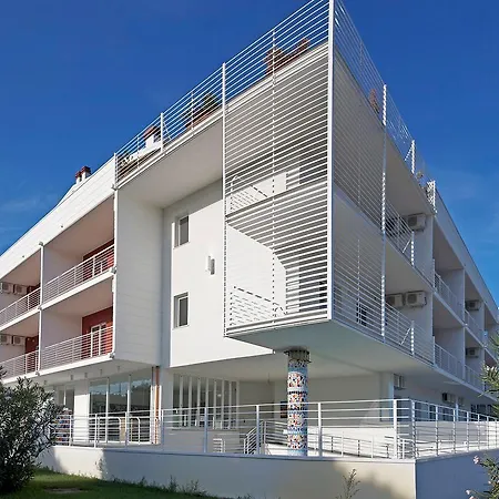 Apartment In Roseto Degli Abruzzi 20757 ロゼート・デッリ・アブルッツィ